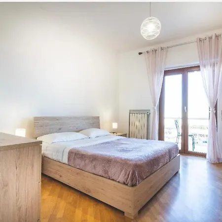 Будинок відпочинку Ludo *